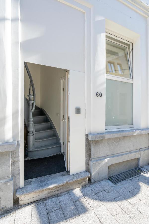 Shway - The Red With Pearls Apartment Antwerp Luaran gambar
