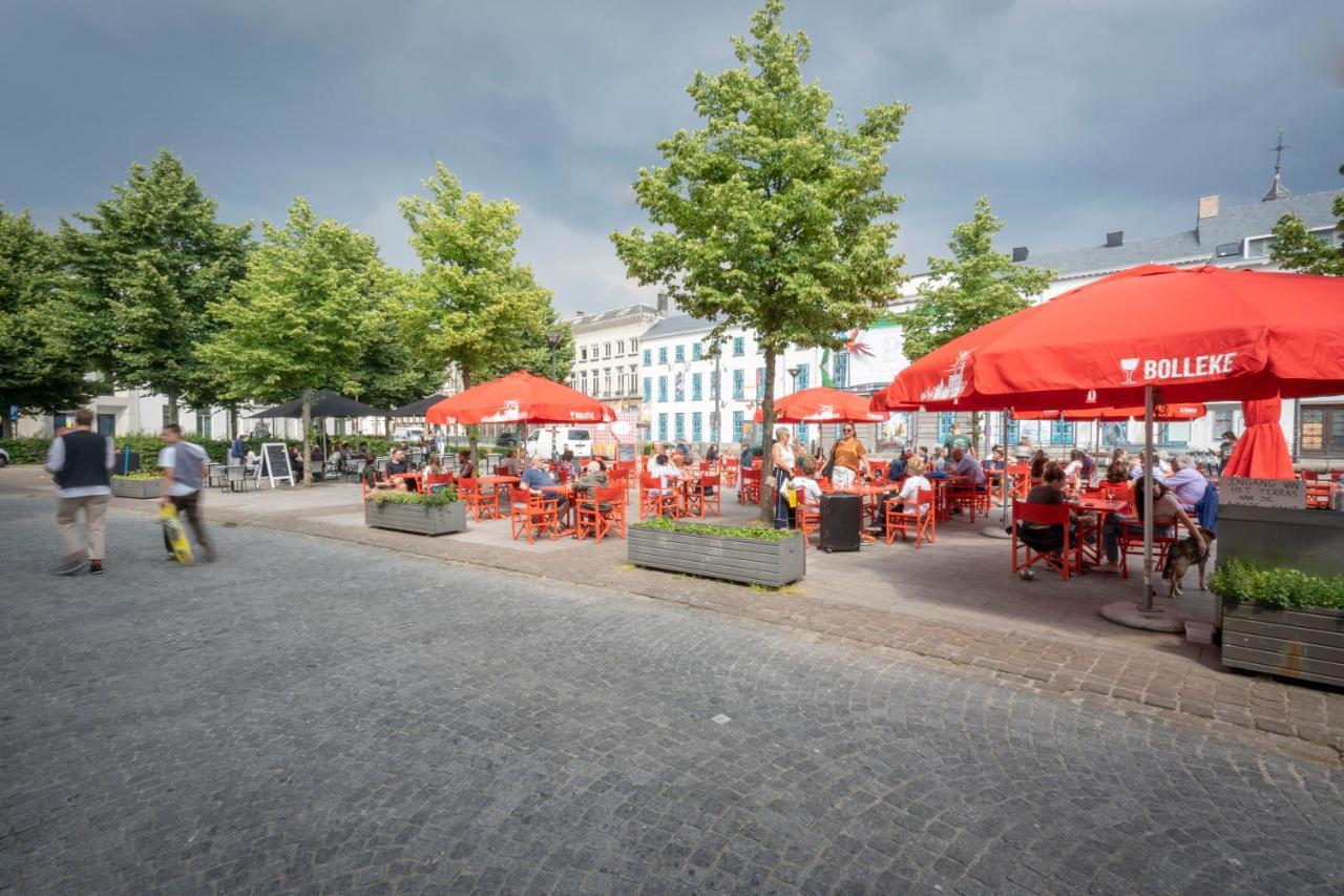 Shway - The Red With Pearls Apartment Antwerp Luaran gambar