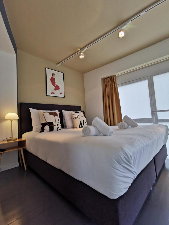 Shway - The Red With Pearls Apartment Antwerp Luaran gambar