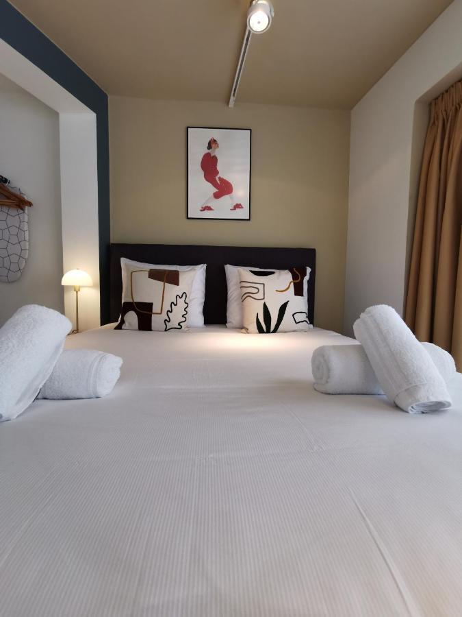 Shway - The Red With Pearls Apartment Antwerp Luaran gambar