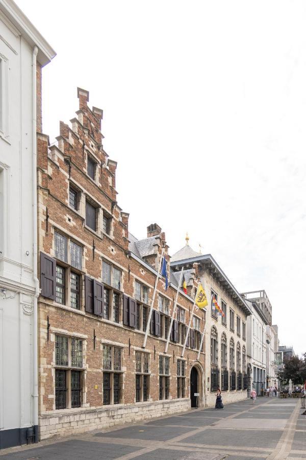 Shway - The Red With Pearls Apartment Antwerp Luaran gambar